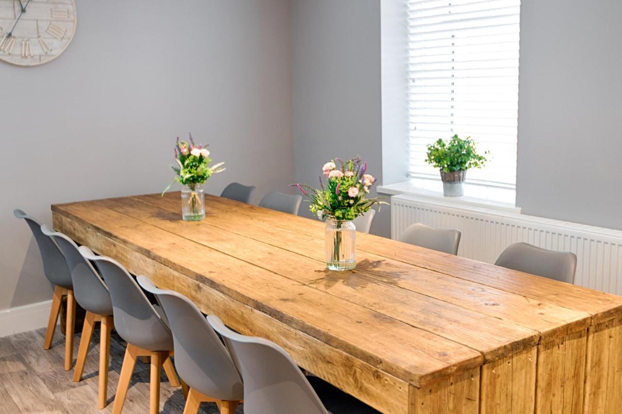 3 Rm Studio, Open-Plan Living, Dining, & Kitchen 래넬리 외부 사진
