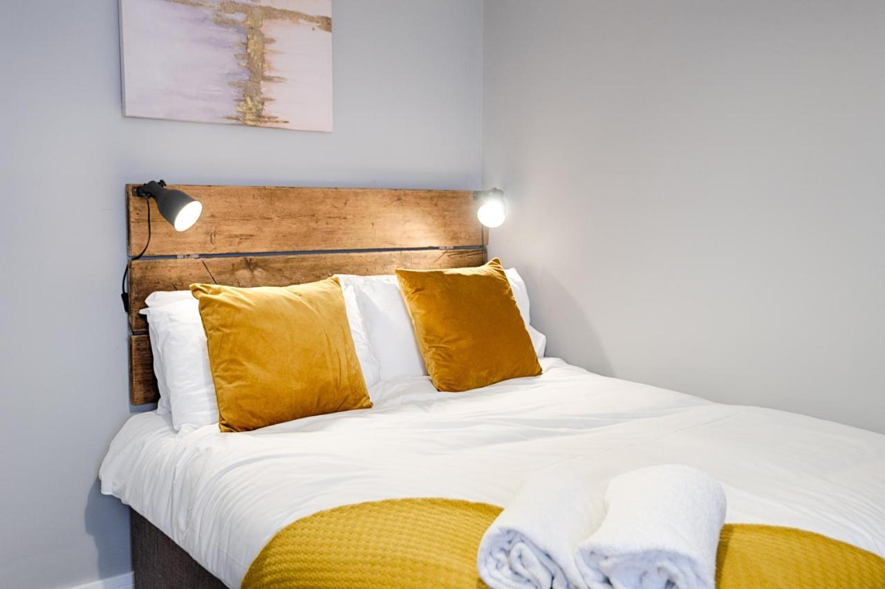 3 Rm Studio, Open-Plan Living, Dining, & Kitchen 래넬리 외부 사진